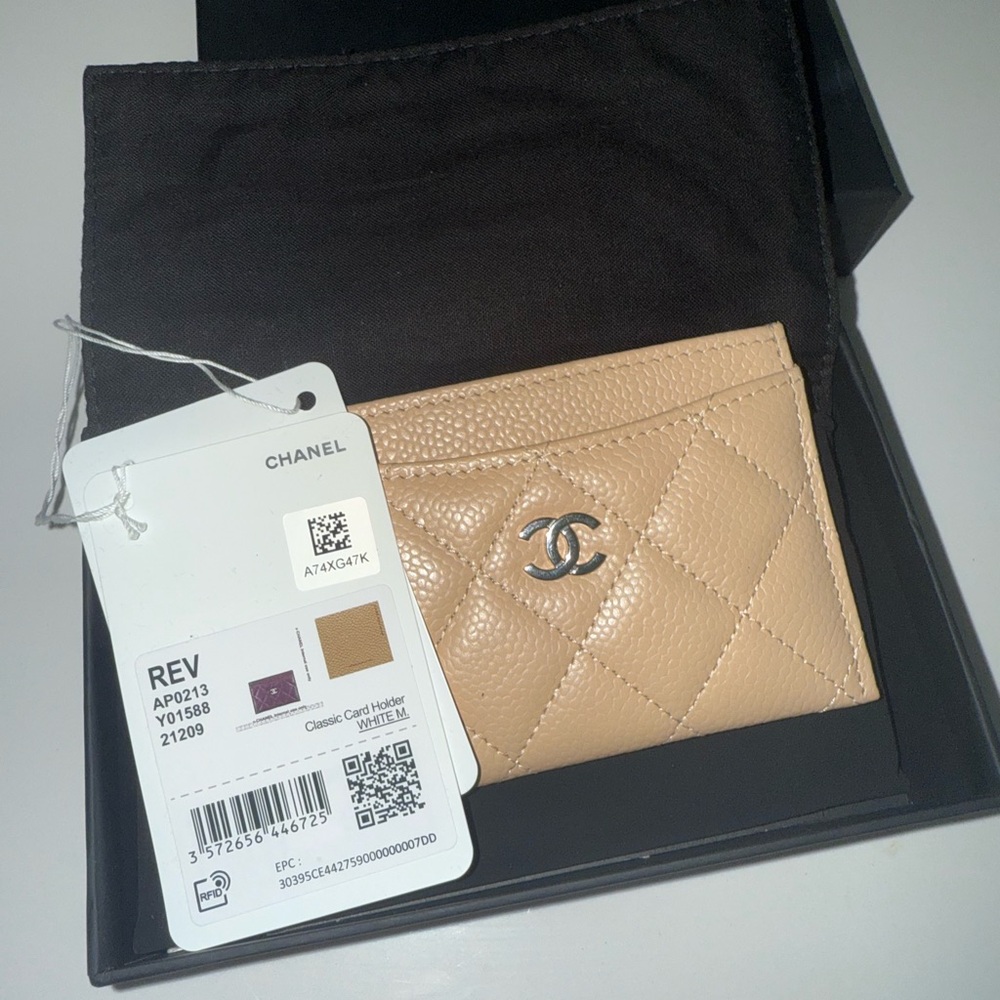 Chanel Tan Quilted Key Card Holder - Picture 3 of 3